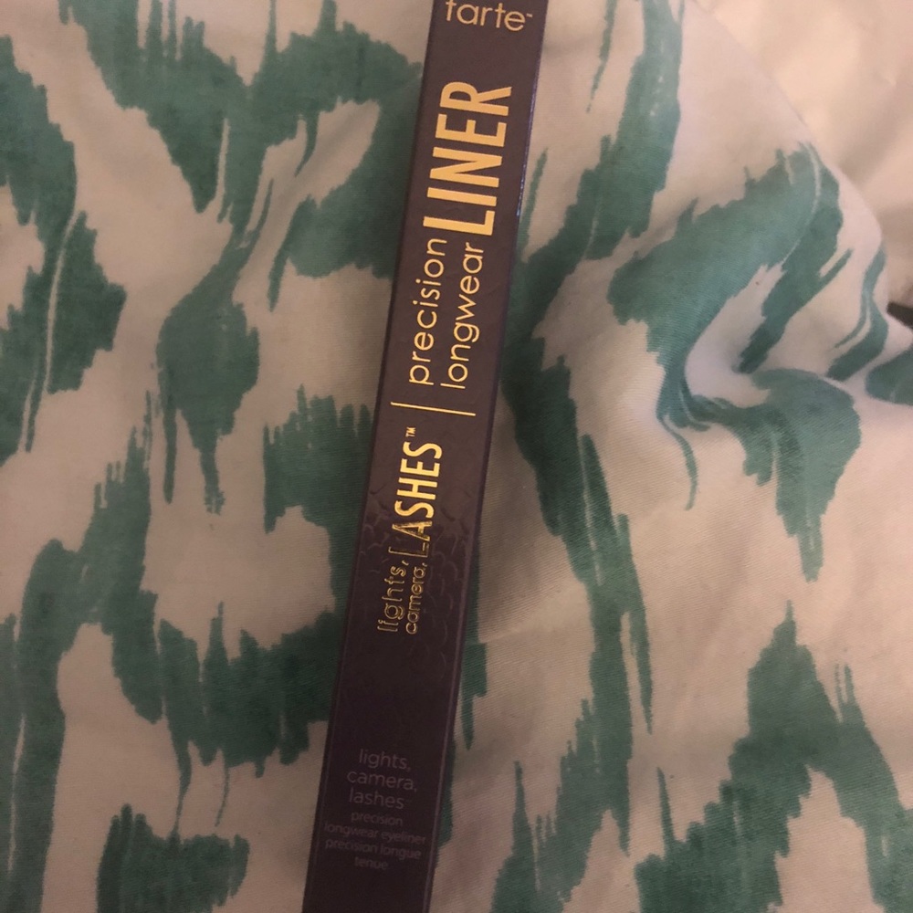 Tarte lights camera lashes eye liner - black